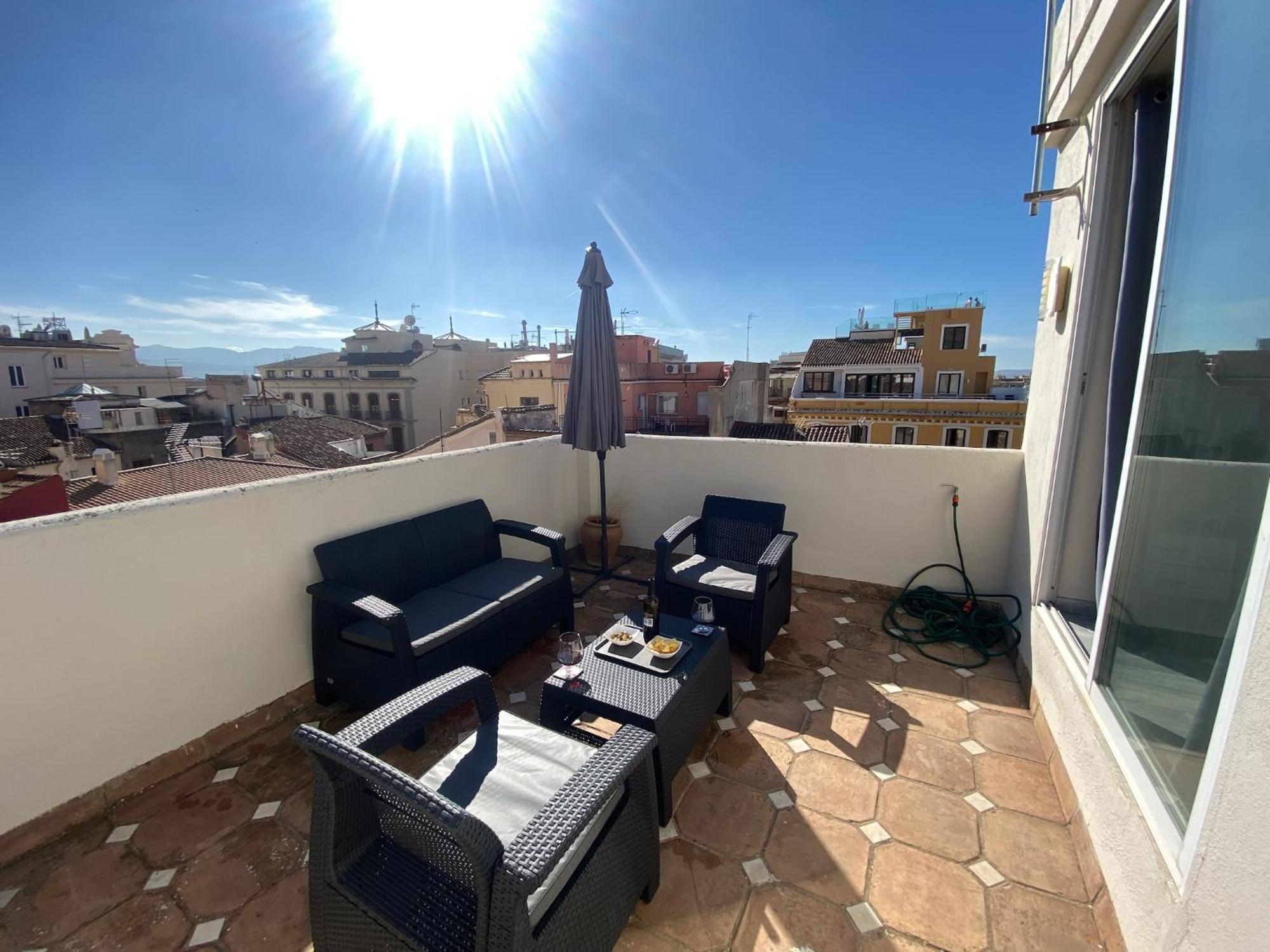 Atico Con Vistas En Granada Centro Apartment Exterior photo